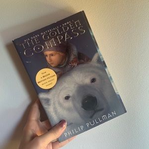 The dark materials series -The golden compass novel